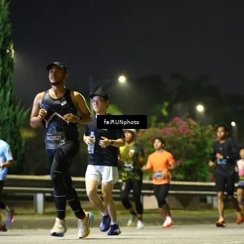 Runner Photo 6650639