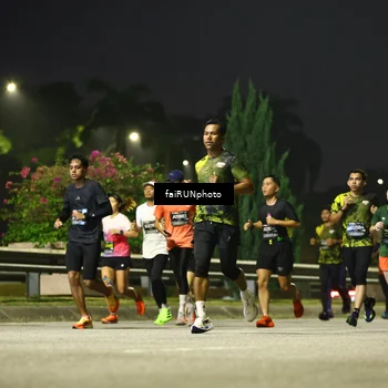 Runner Photo 6650664