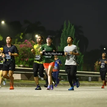 Runner Photo 6650813