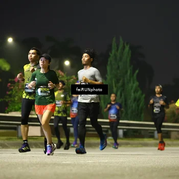 Runner Photo 6650943