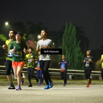 Runner Photo 6650991
