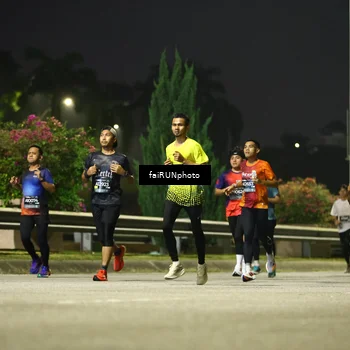 Runner Photo 6651091