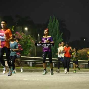 Runner Photo 6651415