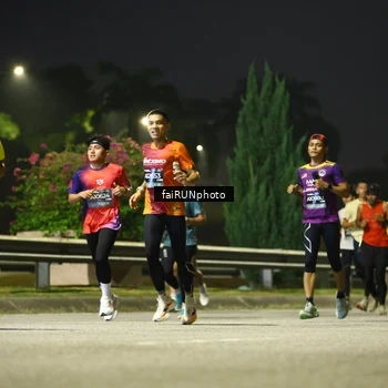 Runner Photo 6651418