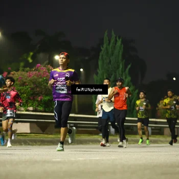 Runner Photo 6651658
