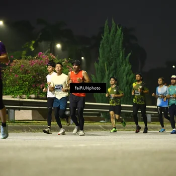 Runner Photo 6651774