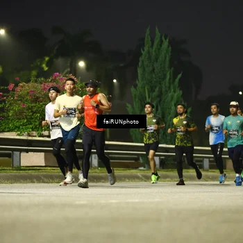 Runner Photo 6651939
