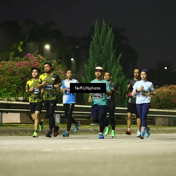 Runner Photo 6652098