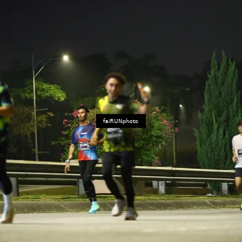 Runner Photo 6652764