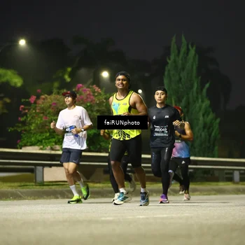 Runner Photo 6652999