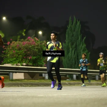 Runner Photo 6653448