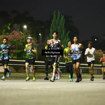 Runner Photo 6653585
