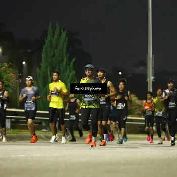 Runner Photo 6654680