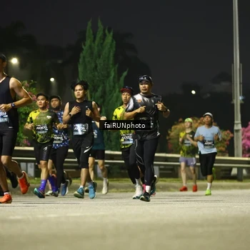 Runner Photo 6654845