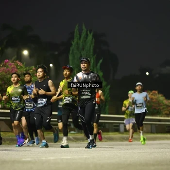 Runner Photo 6654857
