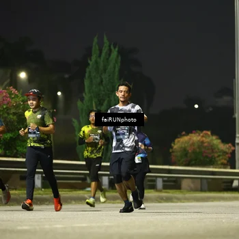 Runner Photo 6655153