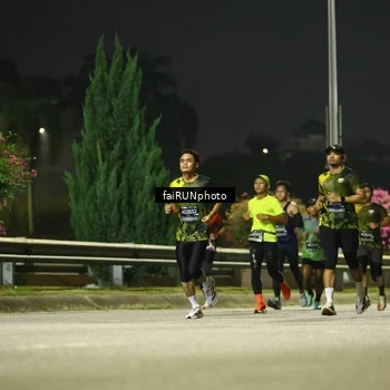 Runner Photo 6655378