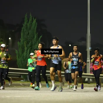Runner Photo 6656230