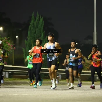 Runner Photo 6656269