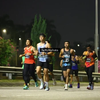 Runner Photo 6656299