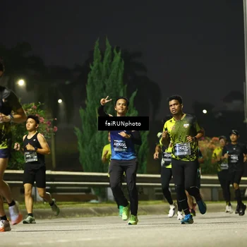 Runner Photo 6656511
