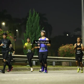 Runner Photo 6656673