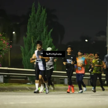 Runner Photo 6658195
