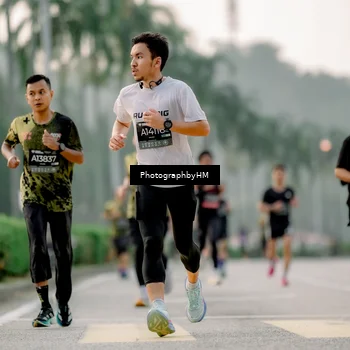Runner Photo 6658200