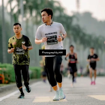 Runner Photo 6658202