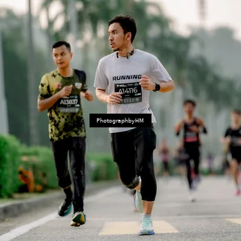 Runner Photo 6658206