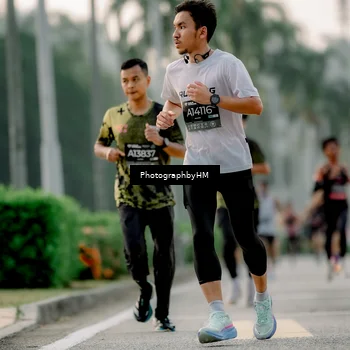 Runner Photo 6658207