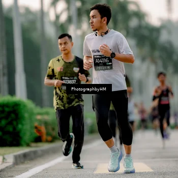 Runner Photo 6658208