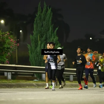 Runner Photo 6658210