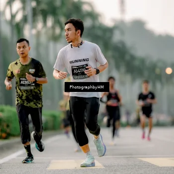 Runner Photo 6658211
