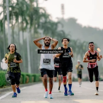 Runner Photo 6658269