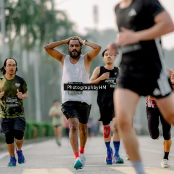 Runner Photo 6658276