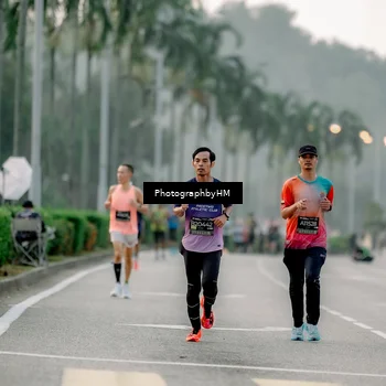Runner Photo 6658308