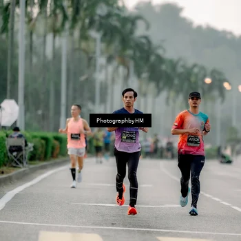 Runner Photo 6658312