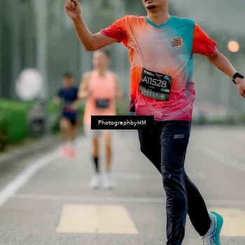 Runner Photo 6658330