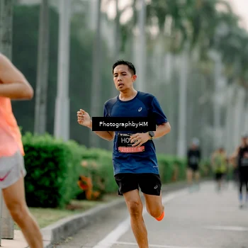 Runner Photo 6658336
