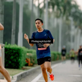Runner Photo 6658338