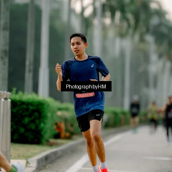 Runner Photo 6658342