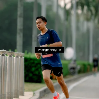 Runner Photo 6658345