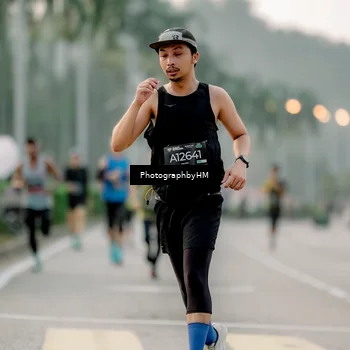 Runner Photo 6658354