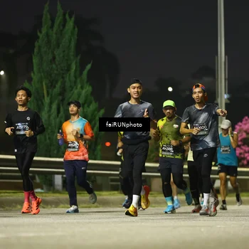 Runner Photo 6658364