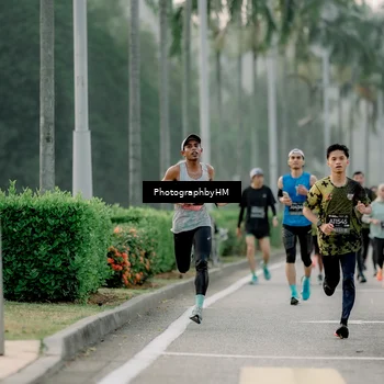 Runner Photo 6658378