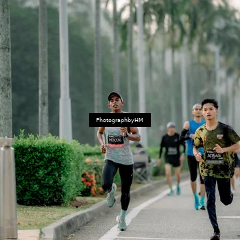 Runner Photo 6658379