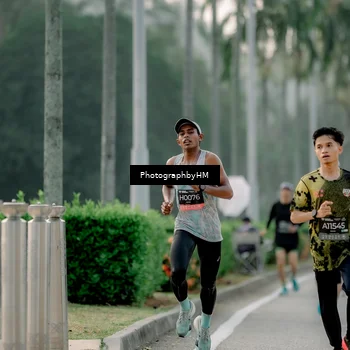 Runner Photo 6658389