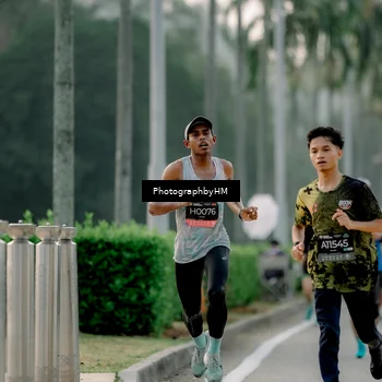 Runner Photo 6658397