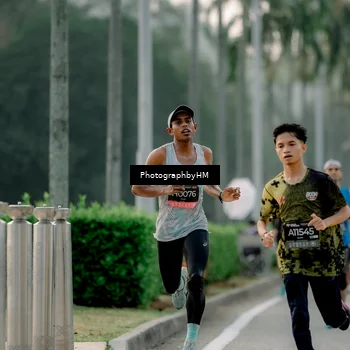 Runner Photo 6658401